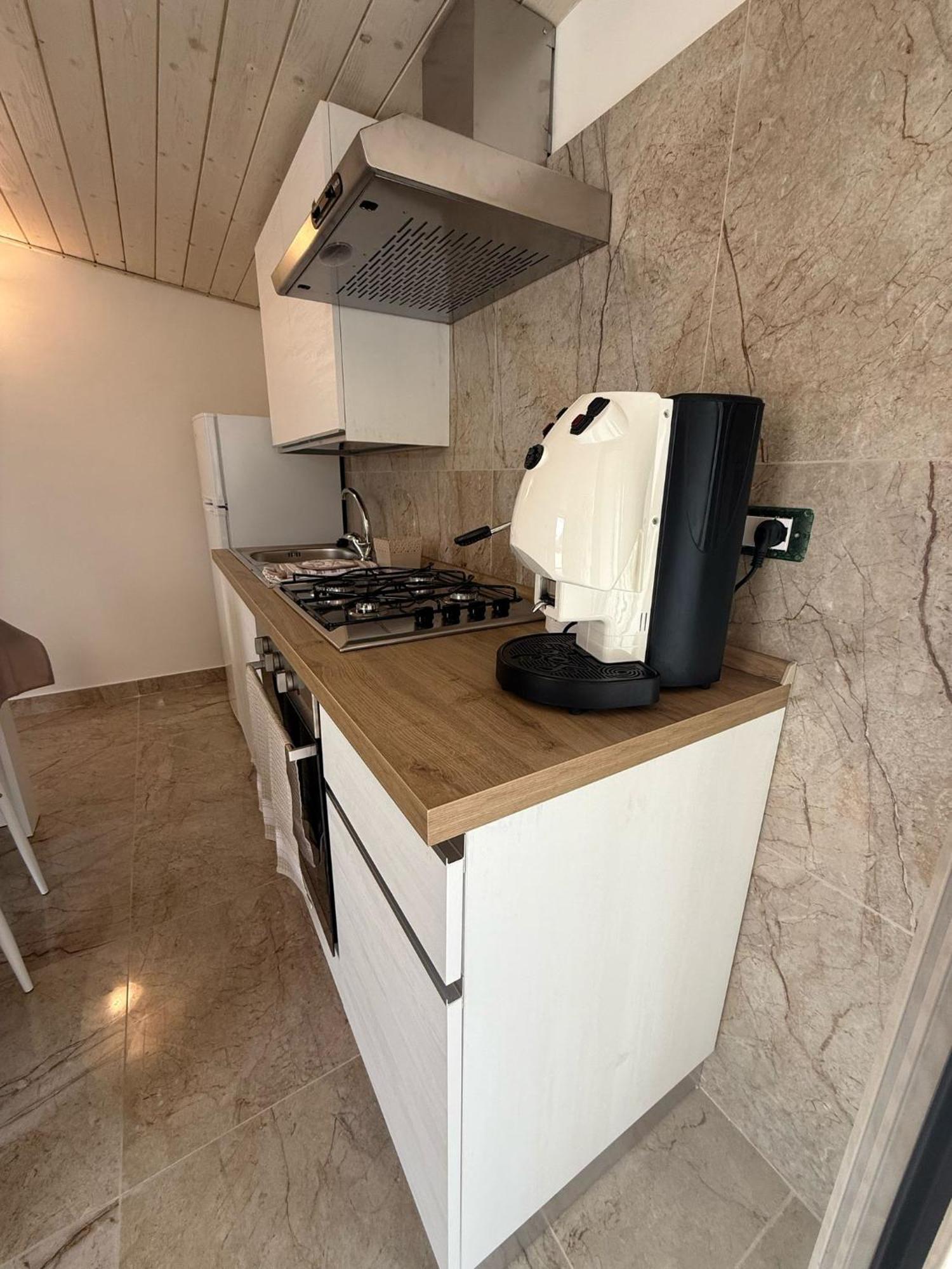 La Perla Di Dea Villa Lido Di Fondi Luaran gambar