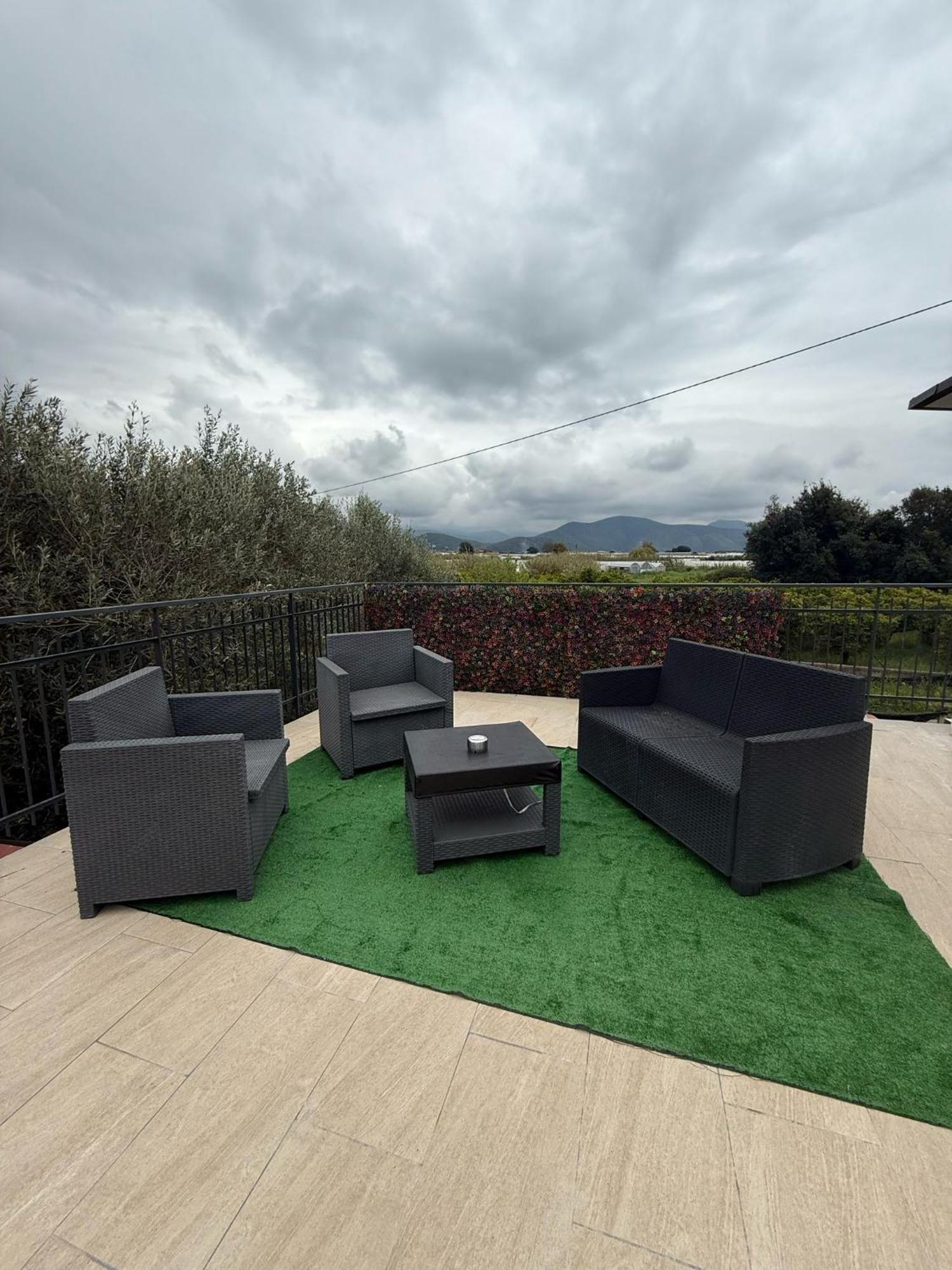 La Perla Di Dea Villa Lido Di Fondi Luaran gambar